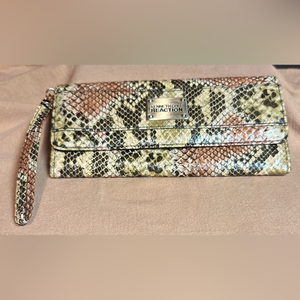 Kenneth Cole Reaction Faux Leather Snakeskin Print Multi Color Clutch Wristlet